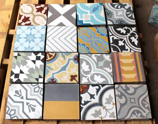 Clearance - 16 Pieces 8X8 Decorative Raw Cement/Encaustic Tile (Mixed)