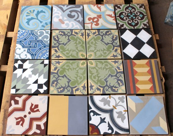 Clearance - 16 Pieces 8X8 Decorative Raw Cement/Encaustic Tile (Mixed)