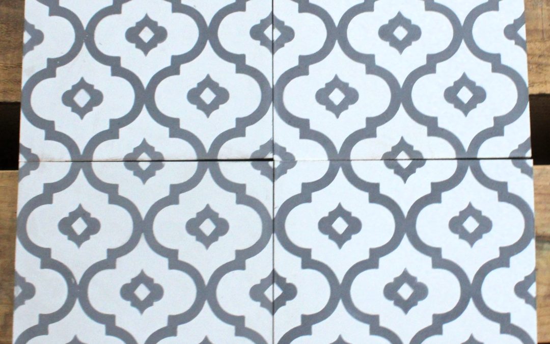 Clearance – 41 Pieces 8X8 Decorative Raw Cement/Encaustic Tile (#18)
