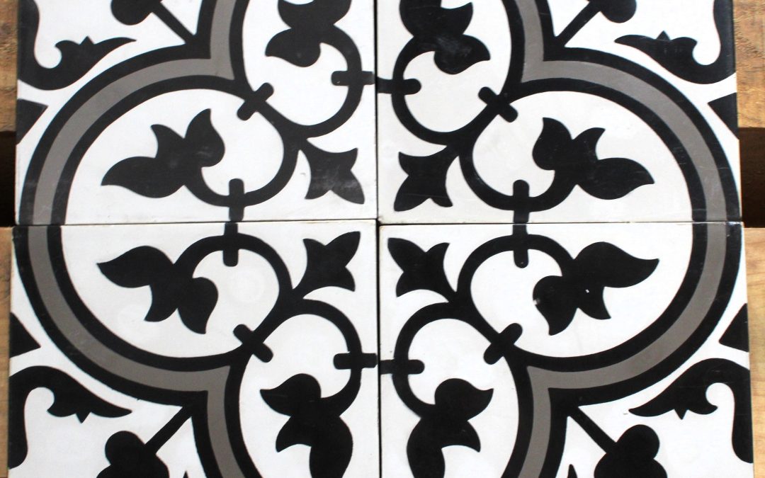 Clearance – 19 Pieces 8X8 Decorative Raw Cement/Encaustic Tile (#21)